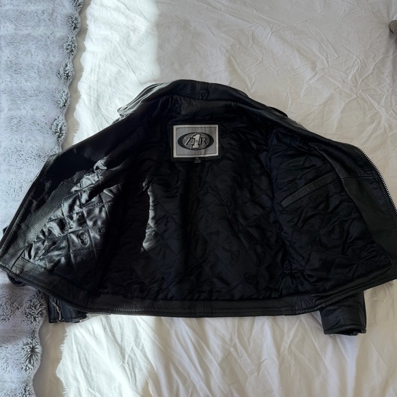 Z1R Leather Motorcycle Jacket - Picture 7 of 7